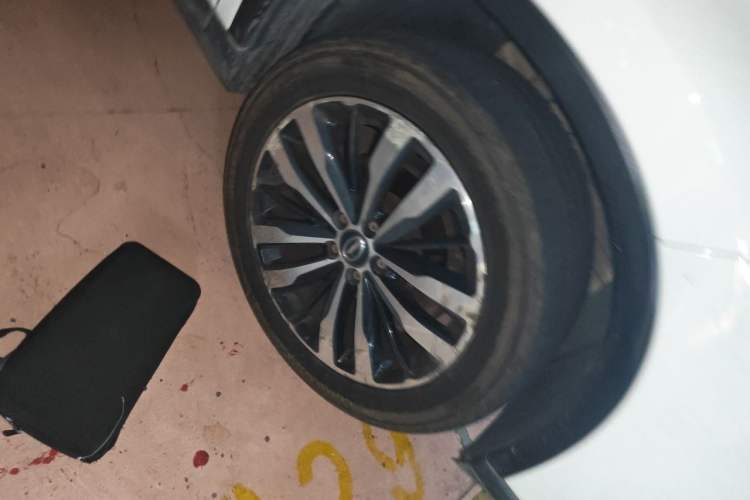Used GAC Trumpchi GS4 2016 235T G-DCT Luxury Edition Right Front Wheel Hub