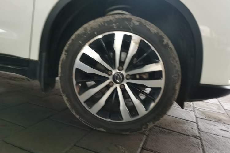 Used GAC Trumpchi GS4 2016 235T G-DCT Luxury Edition Right Front Wheel Hub