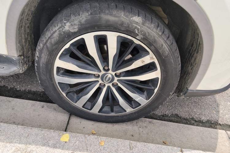 Used GAC Trumpchi GS4 2016 235T G-DCT Luxury Edition Right Front Wheel Hub
