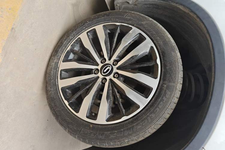 Used GAC Trumpchi GS4 2016 235T G-DCT Luxury Edition Right Front Wheel Hub