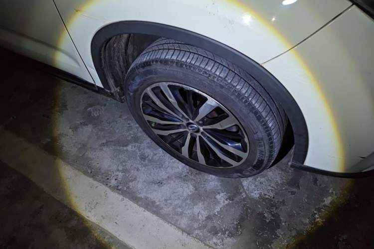 Used GAC Trumpchi GS4 2016 235T G-DCT Luxury Edition Right Front Wheel Hub