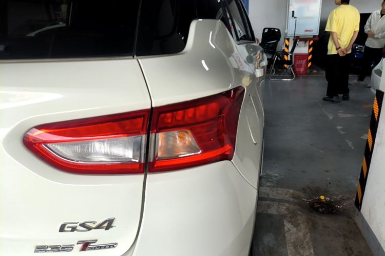 Used GAC Trumpchi GS4 2016 235T G-DCT Luxury Edition Right Rear Taillight