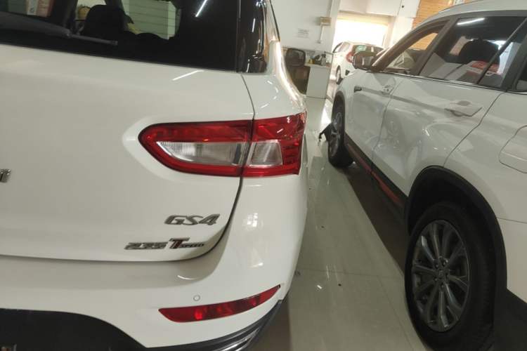 Used GAC Trumpchi GS4 2016 235T G-DCT Luxury Edition Right Rear Taillight