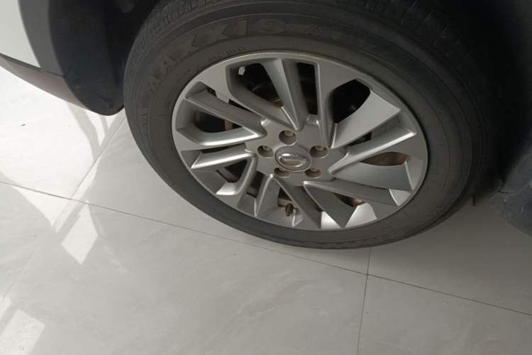 Used GAC Trumpchi GS4 2016 235T Manual Comfort Edition Right Rear Wheel Hub