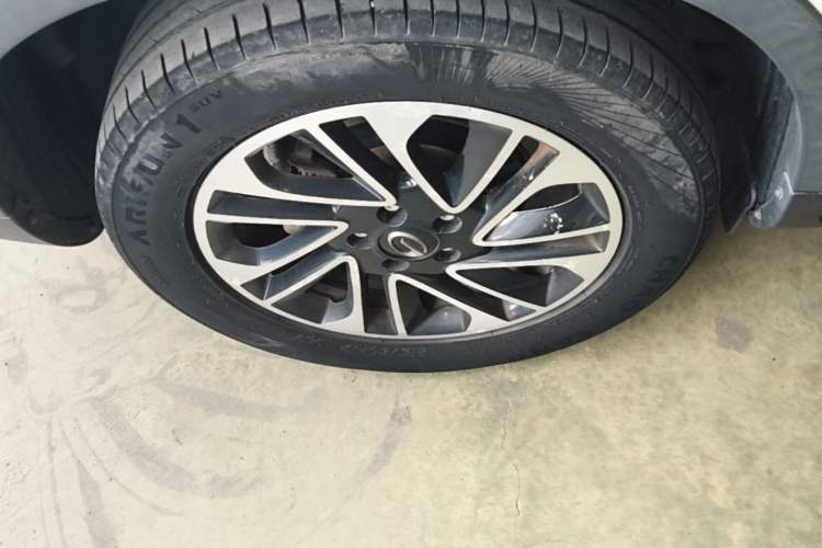 Used GAC Trumpchi GS4 2016 235T G-DCT Elite Edition Right Rear Wheel Hub