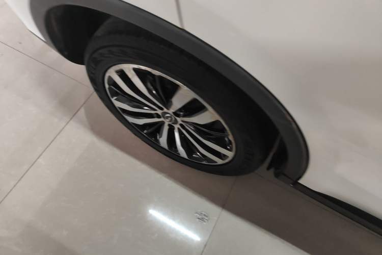 Used GAC Trumpchi GS4 2016 235T G-DCT Luxury Edition Right Rear Wheel Hub