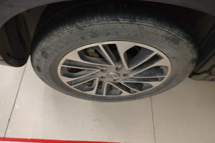 Used GAC Trumpchi GS4 2016 235T G-DCT Elite Edition Right Rear Wheel Hub