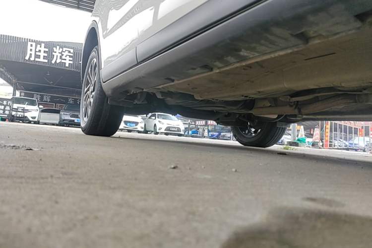 Used GAC Trumpchi GS4 2016 235T G-DCT Elite Edition Right Side Sill