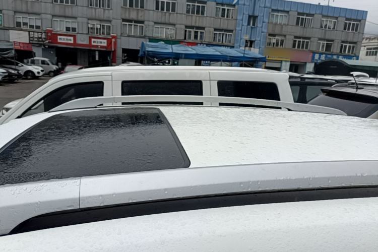 Used GAC Trumpchi GS4 2016 235T G-DCT Elite Edition Roof
