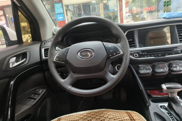 Used GAC Trumpchi GS4 2016 235T G-DCT Elite Edition Steering Wheel