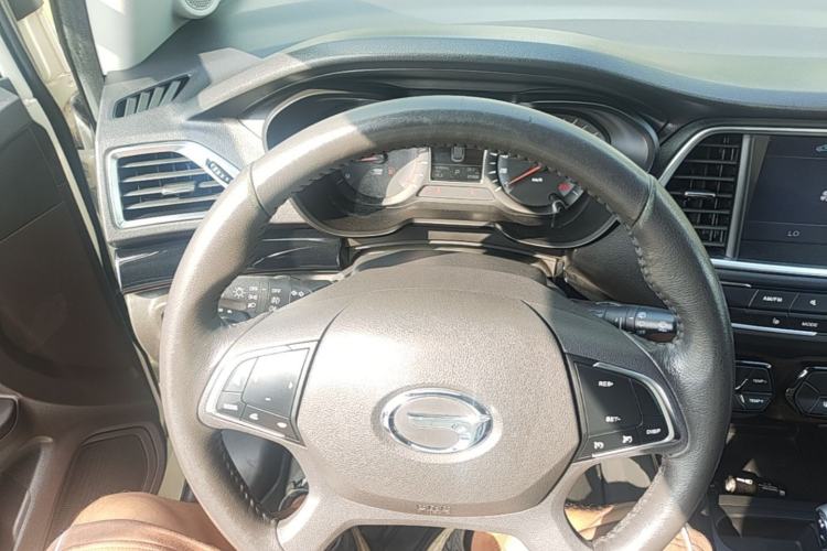 Used GAC Trumpchi GS4 2016 235T G-DCT Luxury Edition Steering Wheel