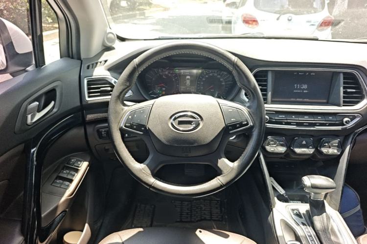 Used GAC Trumpchi GS4 2016 235T G-DCT Luxury Edition Steering Wheel