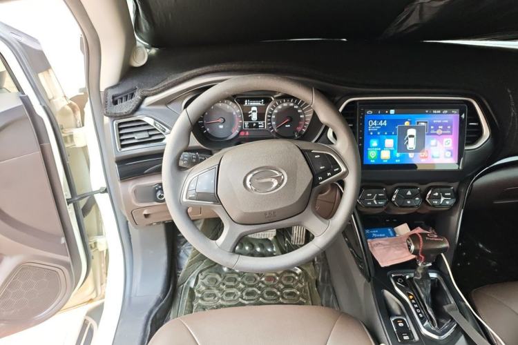 Used GAC Trumpchi GS4 2016 235T G-DCT Elite Edition Steering Wheel