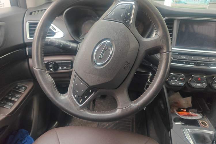 Used GAC Trumpchi GS4 2016 235T Manual Luxury Edition Steering Wheel