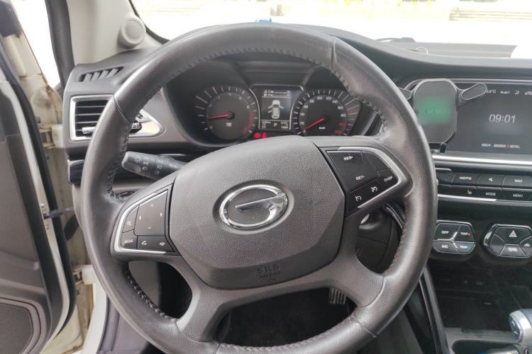 Used GAC Trumpchi GS4 2016 235T G-DCT Luxury Edition Steering Wheel