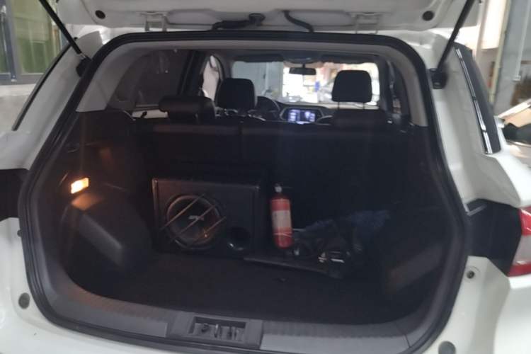 Used GAC Trumpchi GS4 2016 235T G-DCT Elite Edition Trunk
