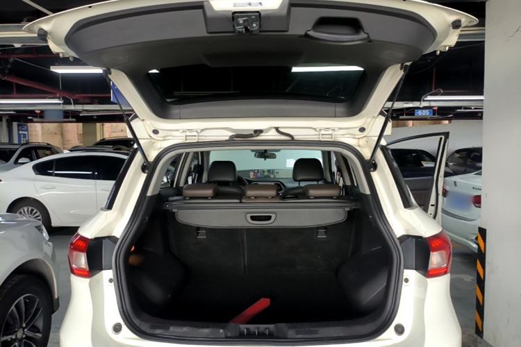 Used GAC Trumpchi GS4 2016 235T G-DCT Luxury Edition Trunk