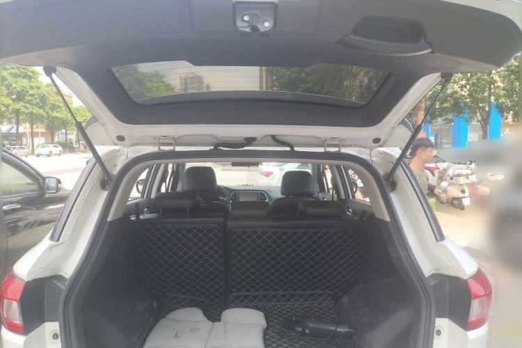 Used GAC Trumpchi GS4 2016 235T G-DCT Elite Edition Trunk