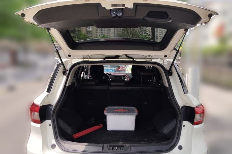 Used GAC Trumpchi GS4 2016 235T G-DCT Luxury Edition Trunk
