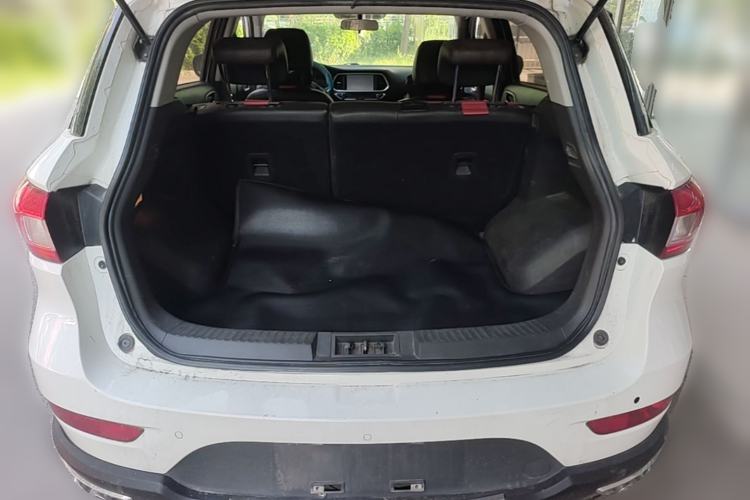 Used GAC Trumpchi GS4 2016 235T G-DCT Elite Edition Trunk