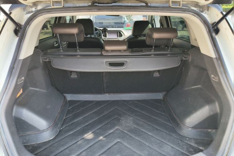Used GAC Trumpchi GS4 2016 235T G-DCT Luxury Edition Trunk