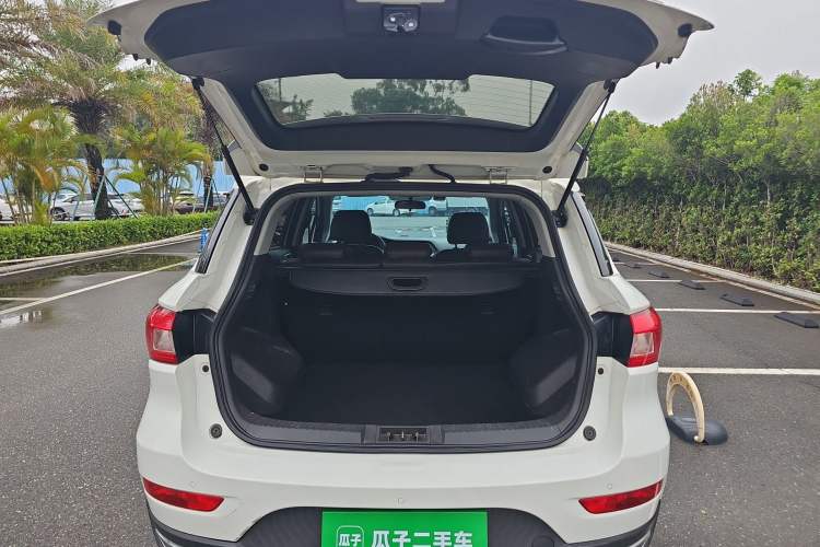 Used GAC Trumpchi GS4 2016 235T Manual Luxury Edition Trunk