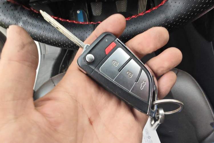 Used GAC Trumpchi GS4 2016 235T Manual Luxury Edition Vehicle Key