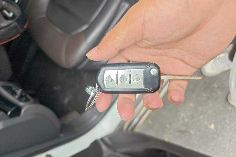 Used GAC Trumpchi GS4 2016 235T Manual Luxury Edition Vehicle Key