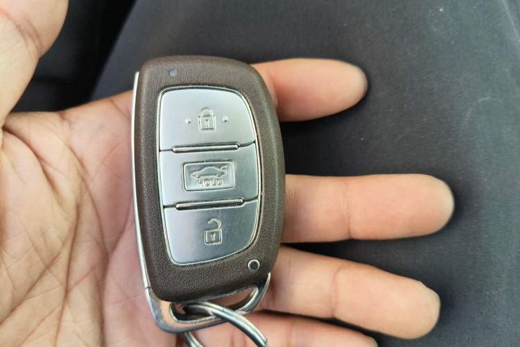 Used GAC Trumpchi GS4 2016 235T G-DCT Luxury Edition Vehicle Key