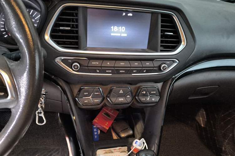 Used GAC Trumpchi GS4 2016 235T Manual Luxury Edition Audio And AC Panel