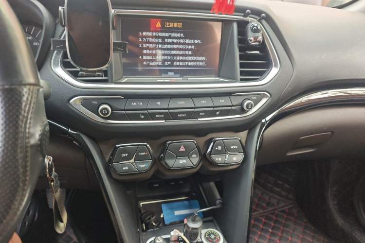 Used GAC Trumpchi GS4 2016 235T Manual Luxury Edition Audio And AC Panel