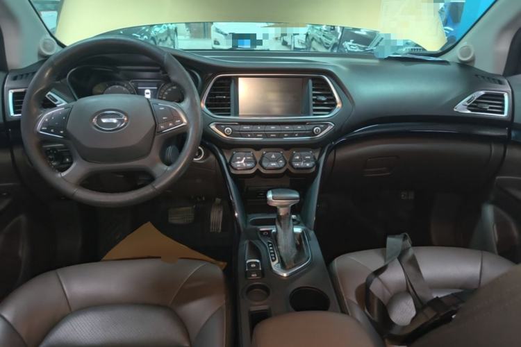 Used GAC Trumpchi GS4 2016 235T G-DCT Luxury Edition Center Console