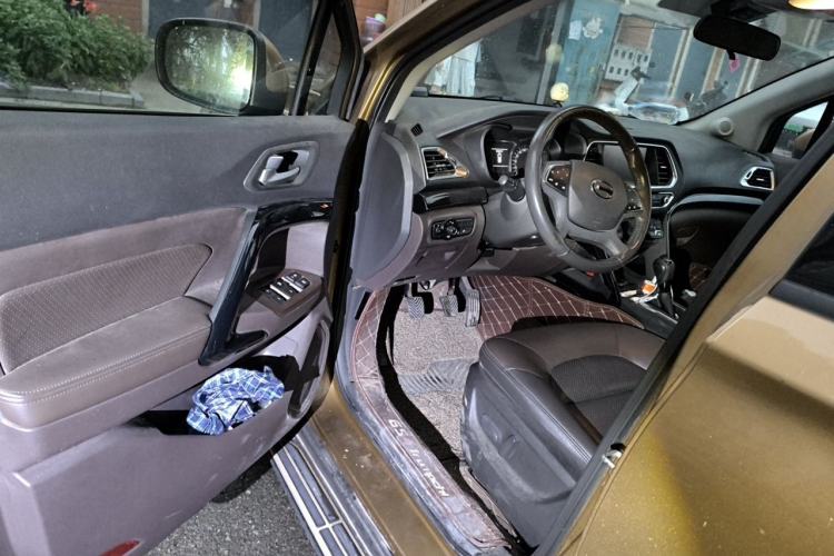 Used GAC Trumpchi GS4 2016 235T Manual Luxury Edition Driver Seat