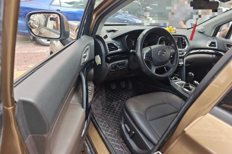 Used GAC Trumpchi GS4 2016 235T Manual Luxury Edition Driver Seat