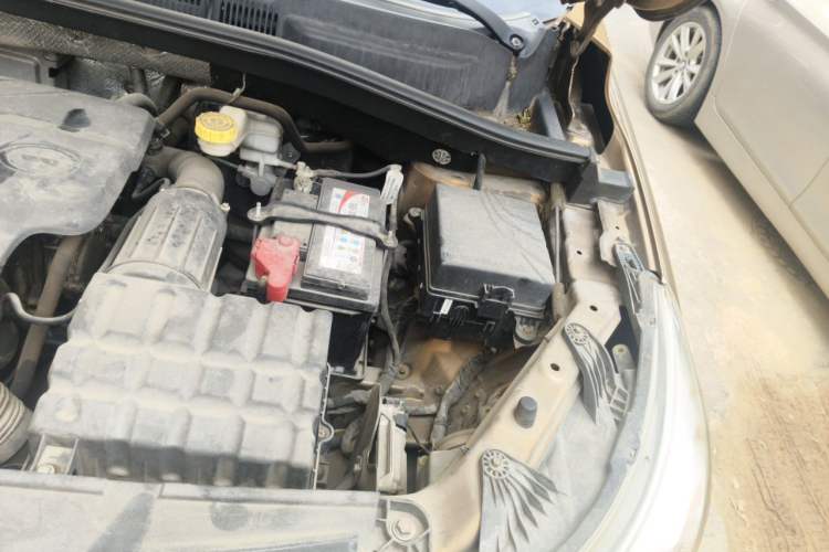 Used GAC Trumpchi GS4 2016 235T G-DCT Elite Edition Engine Bay Left