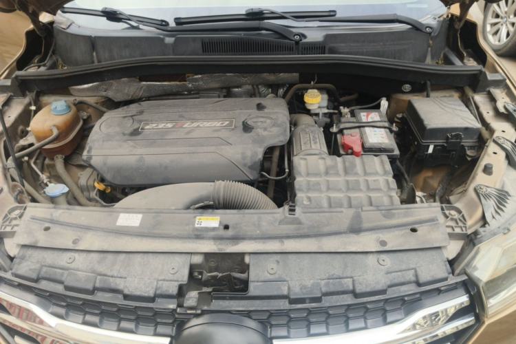 Used GAC Trumpchi GS4 2016 235T G-DCT Elite Edition Engine Bay