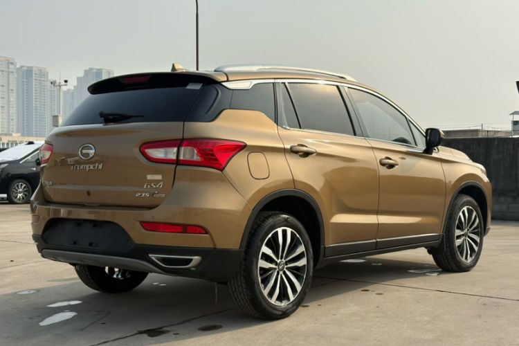 Used GAC Trumpchi GS4 2016 235T G-DCT Luxury Edition Exterior 1