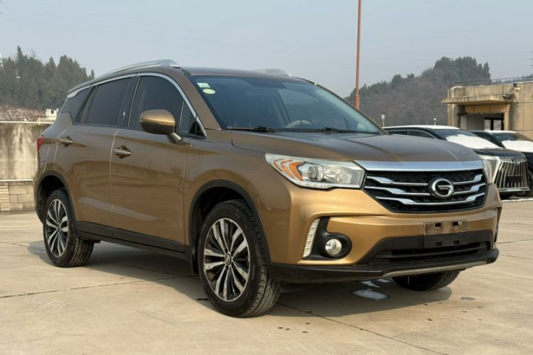 Used GAC Trumpchi GS4 2016 235T G-DCT Luxury Edition Exterior 3