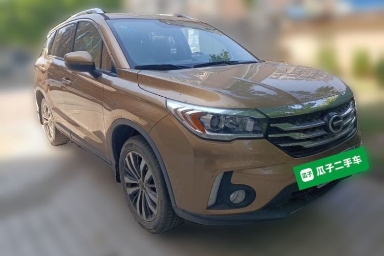 Used GAC Trumpchi GS4 2016 235T Manual Luxury Edition Front Right 45 Deg
