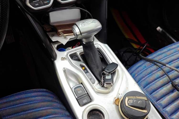 Used GAC Trumpchi GS4 2016 235T G-DCT Luxury Edition Gear Lever