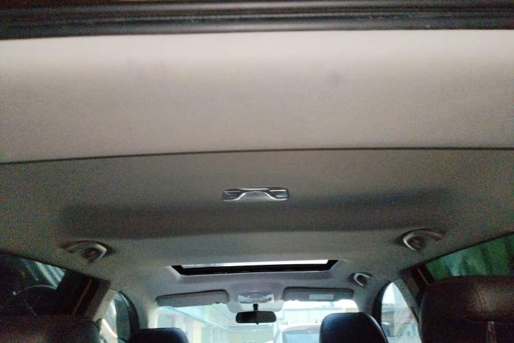 Used GAC Trumpchi GS4 2016 235T G-DCT Luxury Edition Headliner