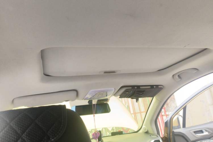Used GAC Trumpchi GS4 2016 235T G-DCT Elite Edition Headliner