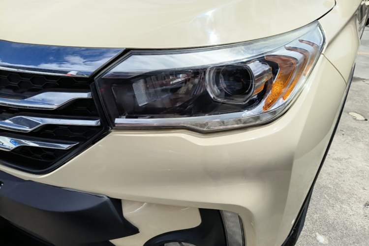 Used GAC Trumpchi GS4 2016 235T G-DCT Elite Edition Left Front Headlight