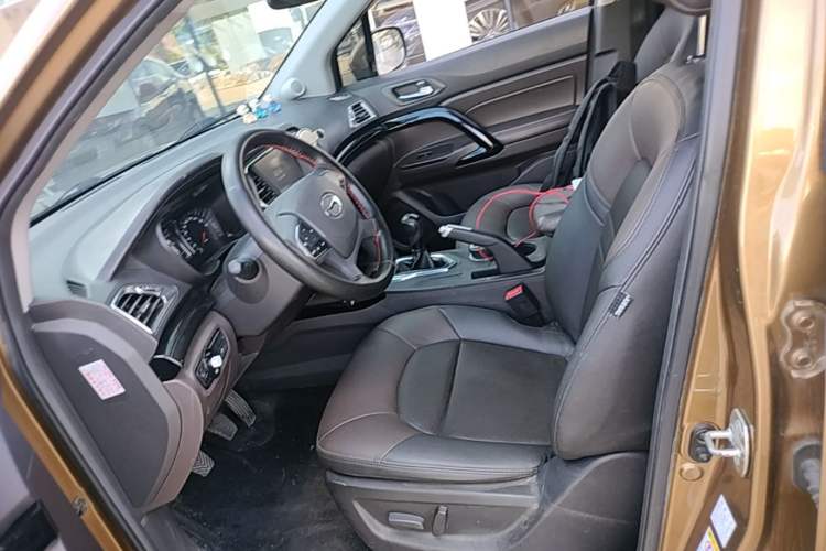 Used GAC Trumpchi GS4 2016 235T Manual Luxury Edition Left Front Seat
