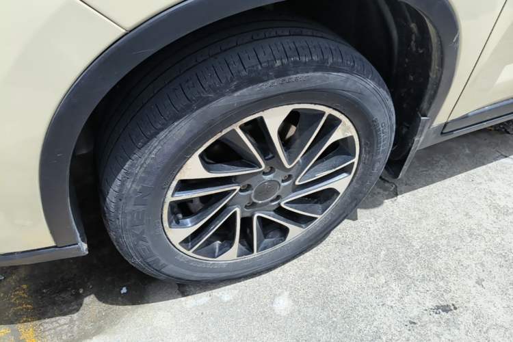Used GAC Trumpchi GS4 2016 235T G-DCT Elite Edition Left Front Wheel Hub