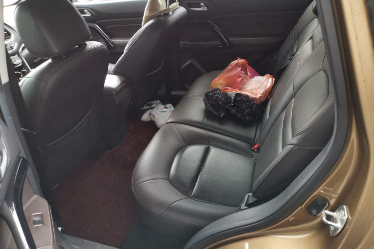 Used GAC Trumpchi GS4 2016 235T Manual Luxury Edition Left Rear Seat