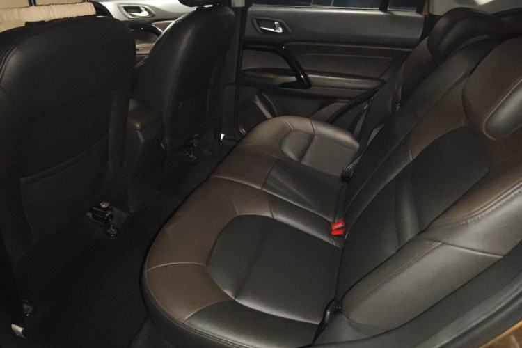 Used GAC Trumpchi GS4 2016 235T G-DCT Elite Edition Left Rear Seat