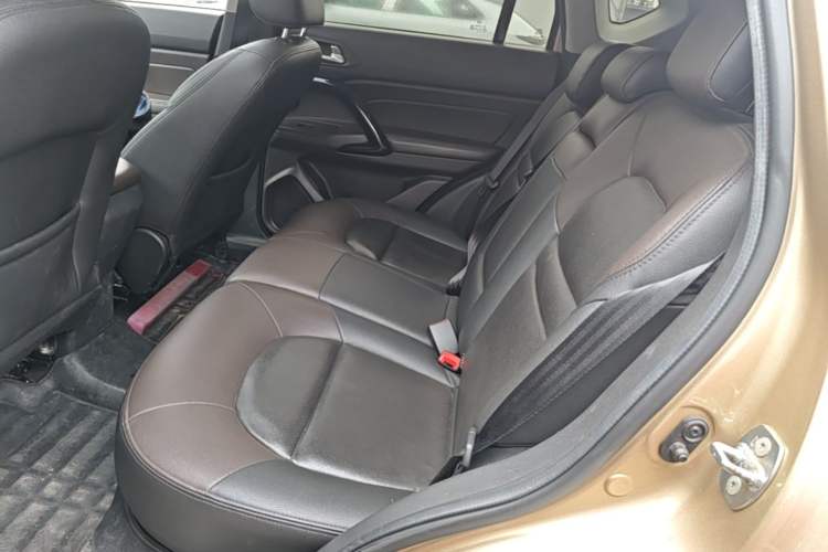 Used GAC Trumpchi GS4 2016 235T G-DCT Luxury Edition Left Rear Seat