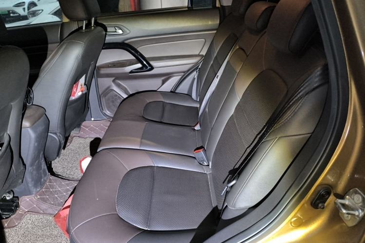 Used GAC Trumpchi GS4 2016 235T Manual Luxury Edition Left Rear Seat