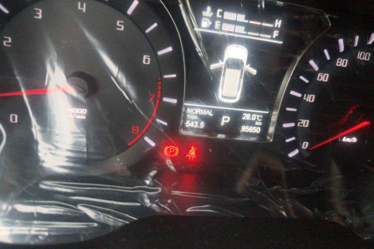 Used GAC Trumpchi GS4 2016 235T G-DCT Luxury Edition Odometer Close Up